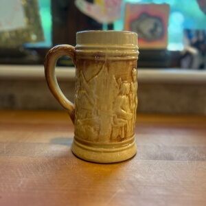 Hull Pottery Alpine Stein